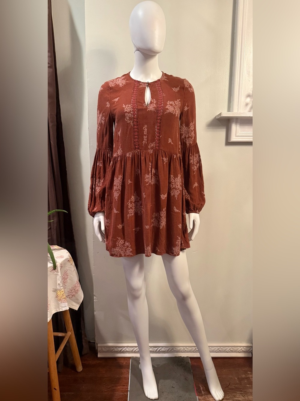 Altar'd State Rust Brown Floral Long-Sleeve Keyhole Babydoll Dress